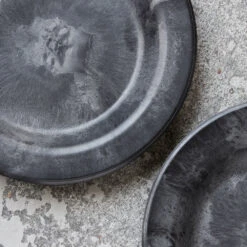 House Doctor Serveur Borden - Zwart DIA 18cm - Set Van 8 Stuks 6 House Doctor Serveur Borden - Zwart DIA 18cm - Set Van 8 Stuks -Bestekwinkel house doctor serveur borden zwart dia 18cm set van 2