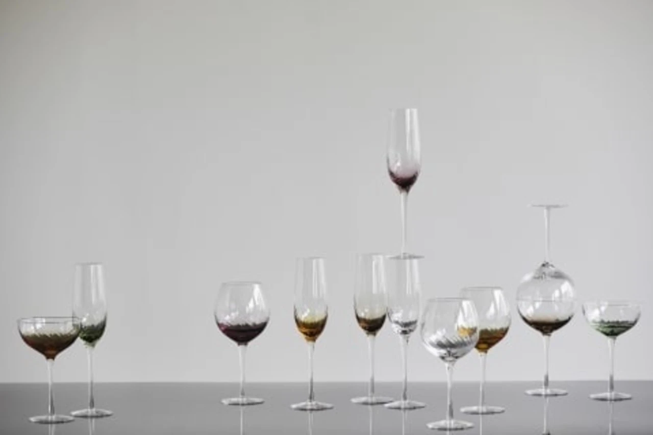 Nordal Garo Champagne Glazen Amber - Set Van 8 Stuks 2 Nordal Garo Champagne Glazen Amber - Set Van 8 Stuks - Afbeelding 2