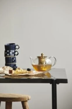 Bestekwinkel -Bestekwinkel nordal grainy thee mokken donkerblauw zand set van 1